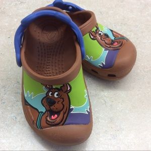 Crocs Scooby-Doo Size 6-7